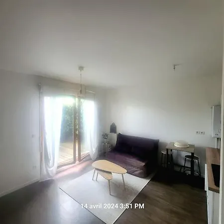 Cosy Corner Appartement Bois-dʼArcy